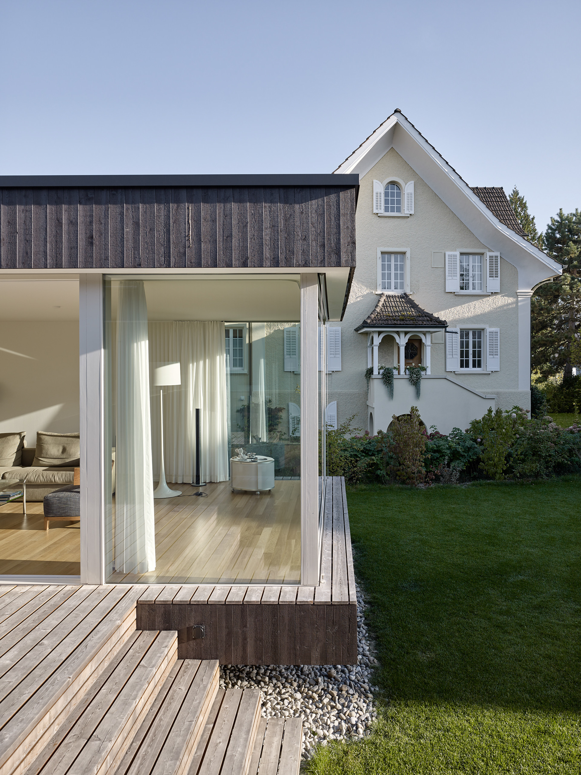 E10302 · Kim Strebel Aarau